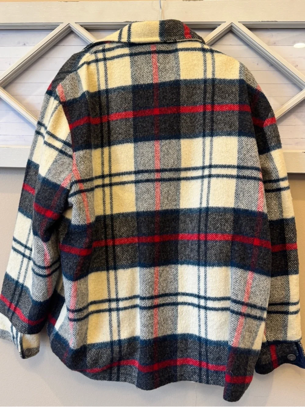 Vintage LL Bean Mens Jacket‎ Wool X-Large Cream Black Red Plaid Sherpa Lined USA